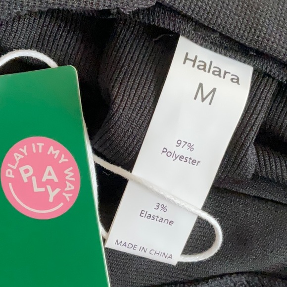 Halara Waffle Jumpsuit Adj Button Straps Multiple Pockets Black - Picture 9 of 13